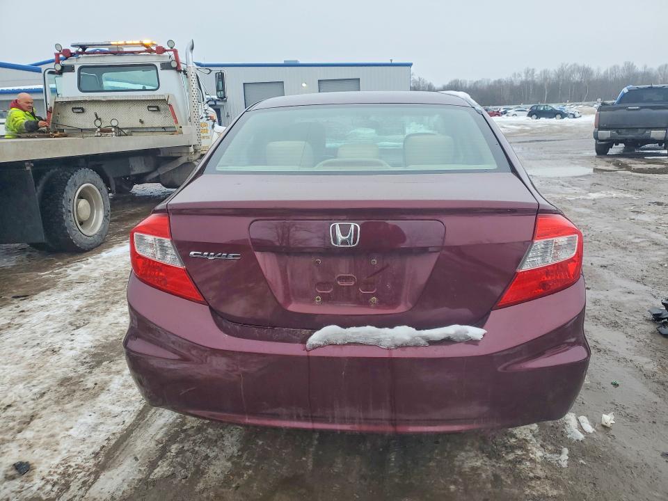 Photo 6 from auction – 2022 HONDA CIVIC with VIN 2HGFB2F59CH572673