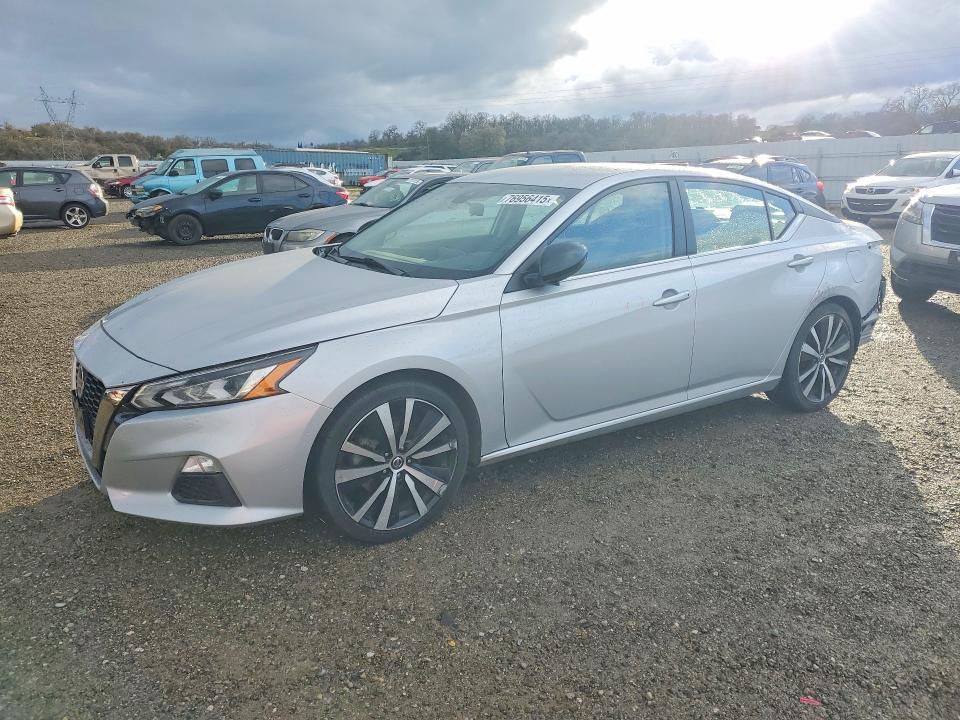 NISSAN ALTIMA 2020 with VIN 1N4BL4CV3LC236245 - Photo from auction