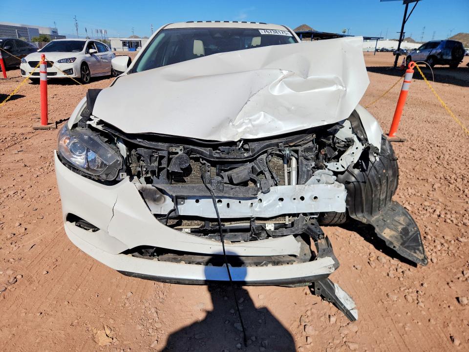 Photo 5 from auction – 2017 MAZDA 6 with VIN JM1GL1V57H1114048