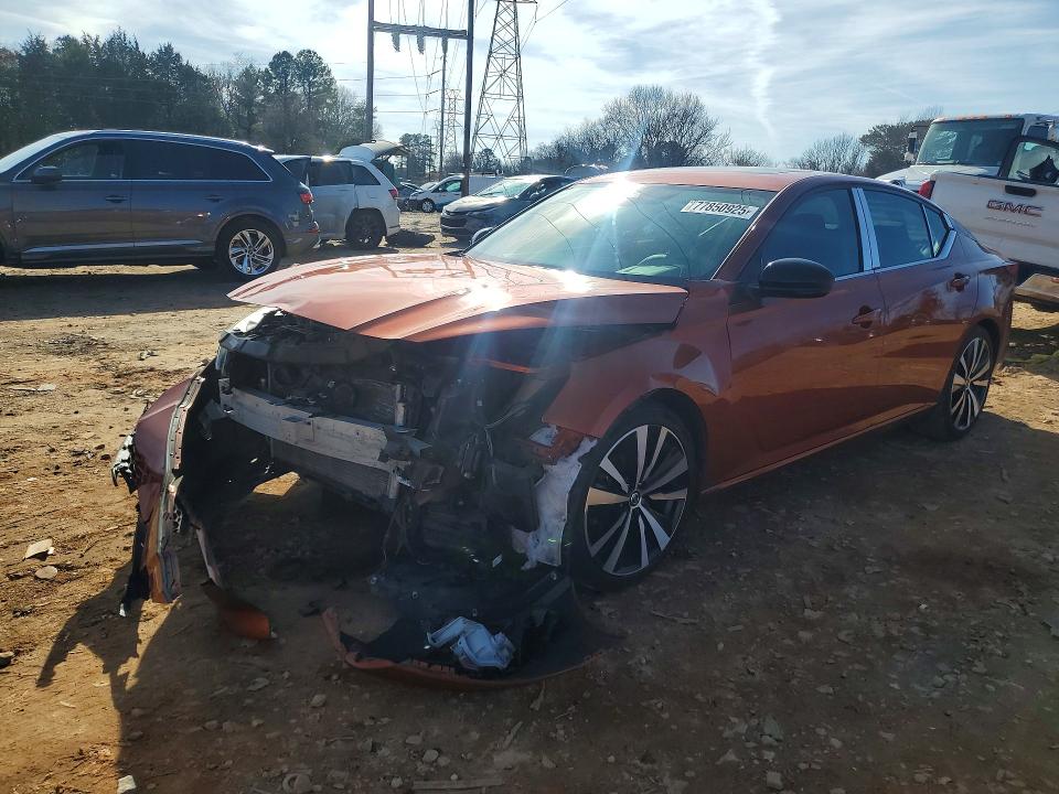 NISS ALTIMA 2020 with VIN 1N4BL4CV3LN319548 - Photo from auction
