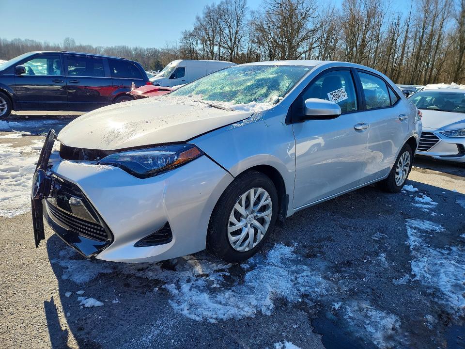 TOYOTA COROLLA 2017 with VIN 2T1BURHEXHC881602 - Photo from auction