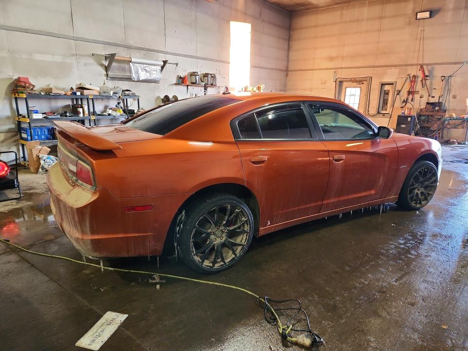 Photo 3 from auction – 2011 DODGE CHARGER R/ with VIN 2B3CM5CT1BH615418