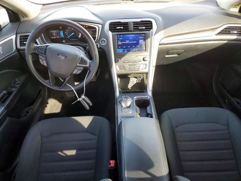 Photo 8 from auction – 2020 FORD FUSION with VIN 3FA6P0H76LR131919