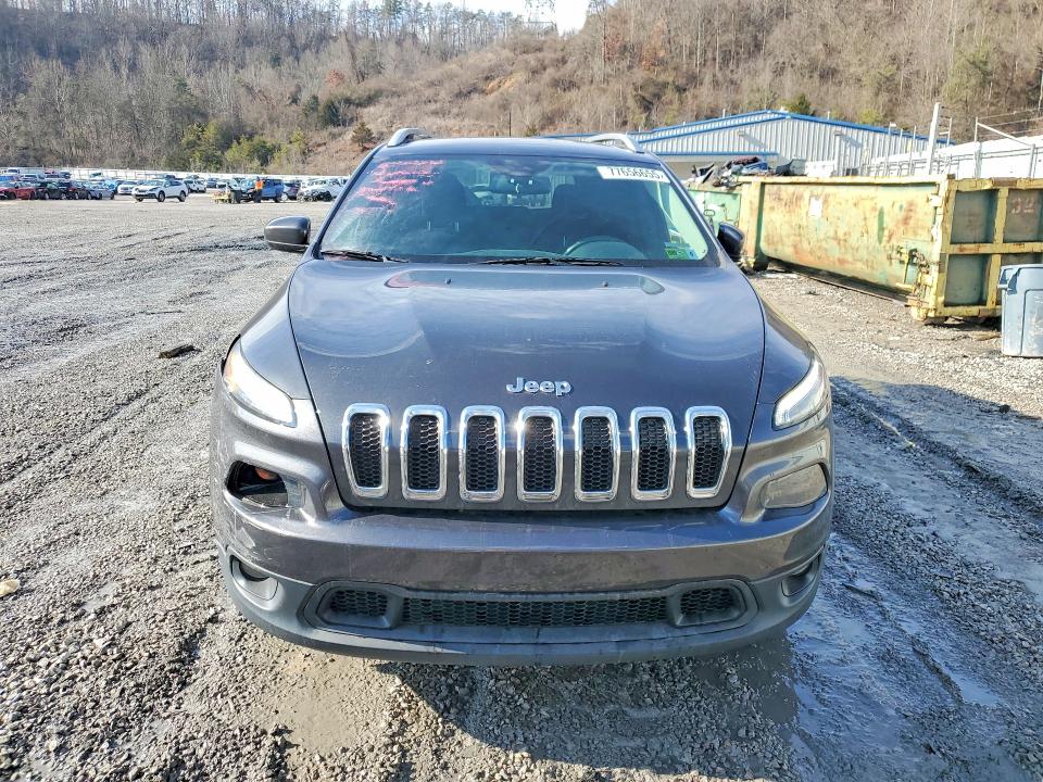 Photo 5 from auction – 2017 JEEP CHEROKEE with VIN 1C4PJMCB9HW555764
