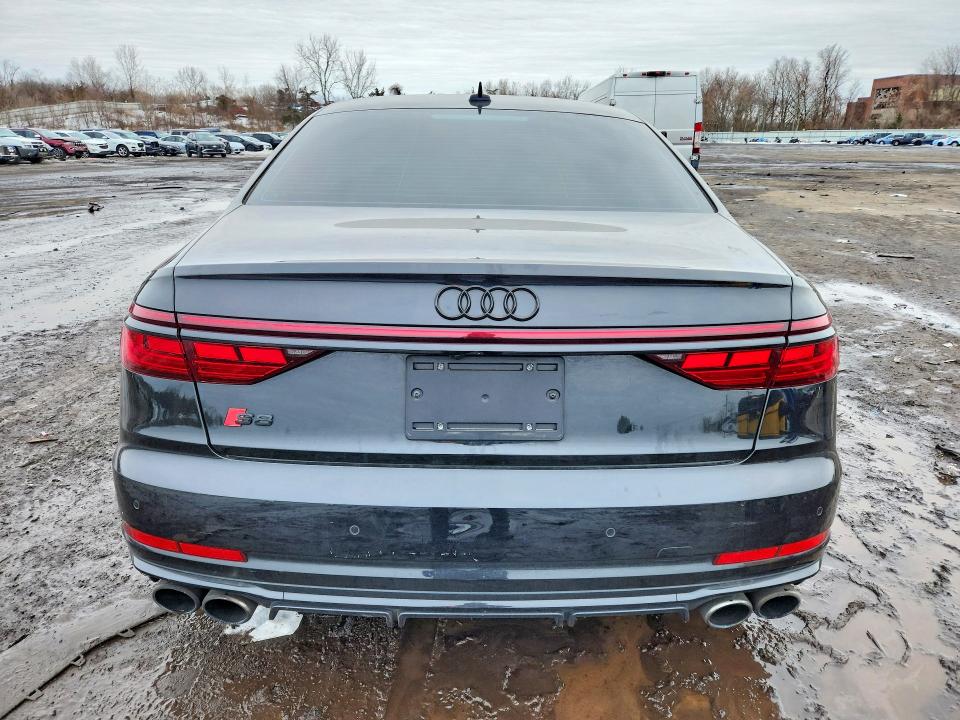Photo 6 from auction – 2023 AUDI S8 with VIN WAULSAF89PN012152