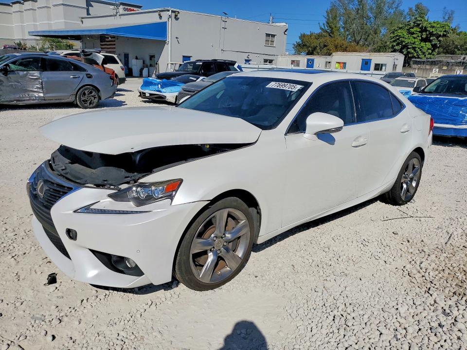 LEXUS IS 350 2014 with VIN JTHBE1D28E5003099 - Photo from auction