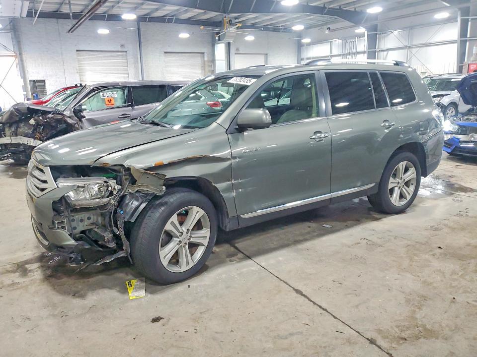 TOYOTA HIGHLANDER 2012 with VIN 5TDDK3EH2CS095965 - Photo from auction