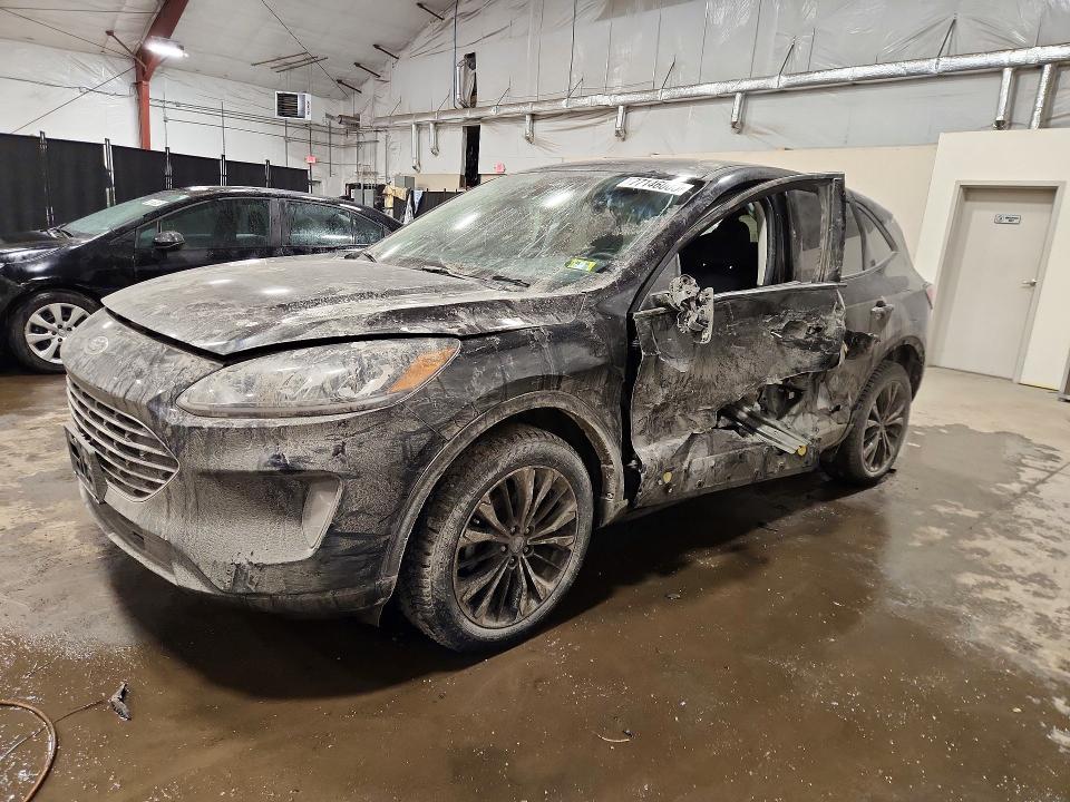 Photo 1 from auction – 2022 FORD ESCAPE with VIN 1FMCU9H94NUA10115