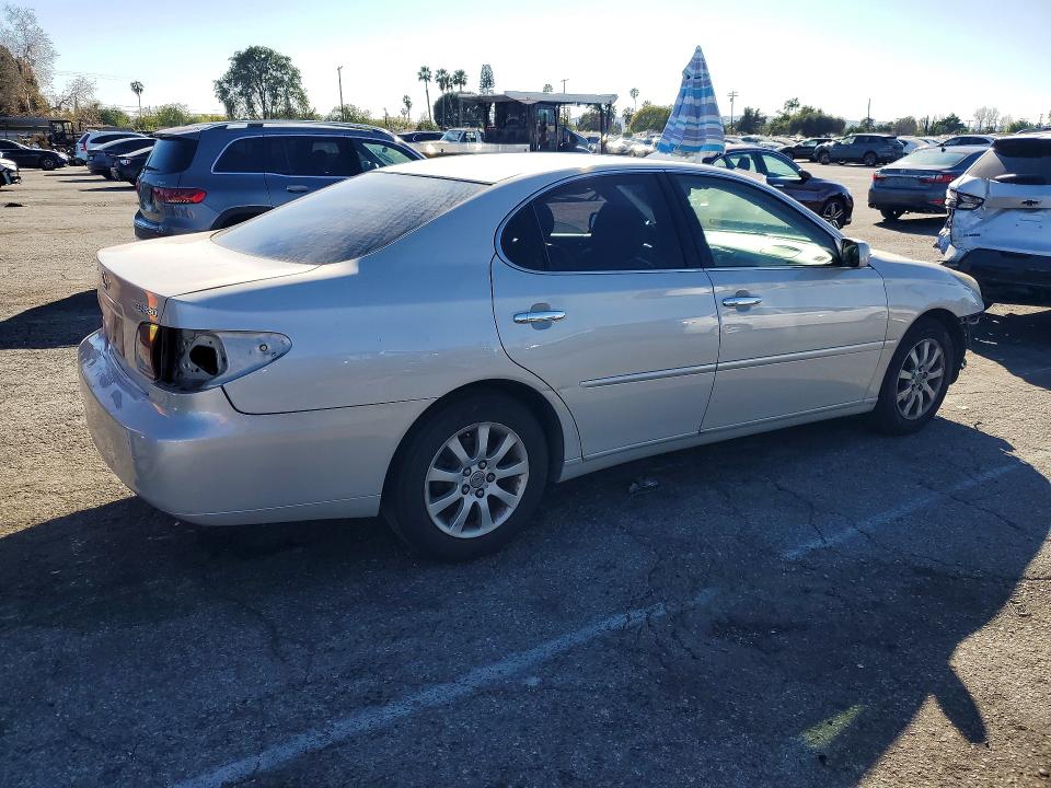 Photo 3 from auction – 2004 LEXUS ES 330 with VIN JTHBA30G445004841