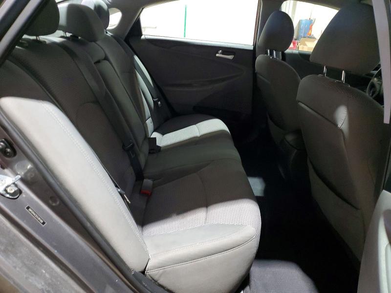 Photo 10 from auction – 2012 HYUNDAI SONATA with VIN 5NPEB4AC5CH381089