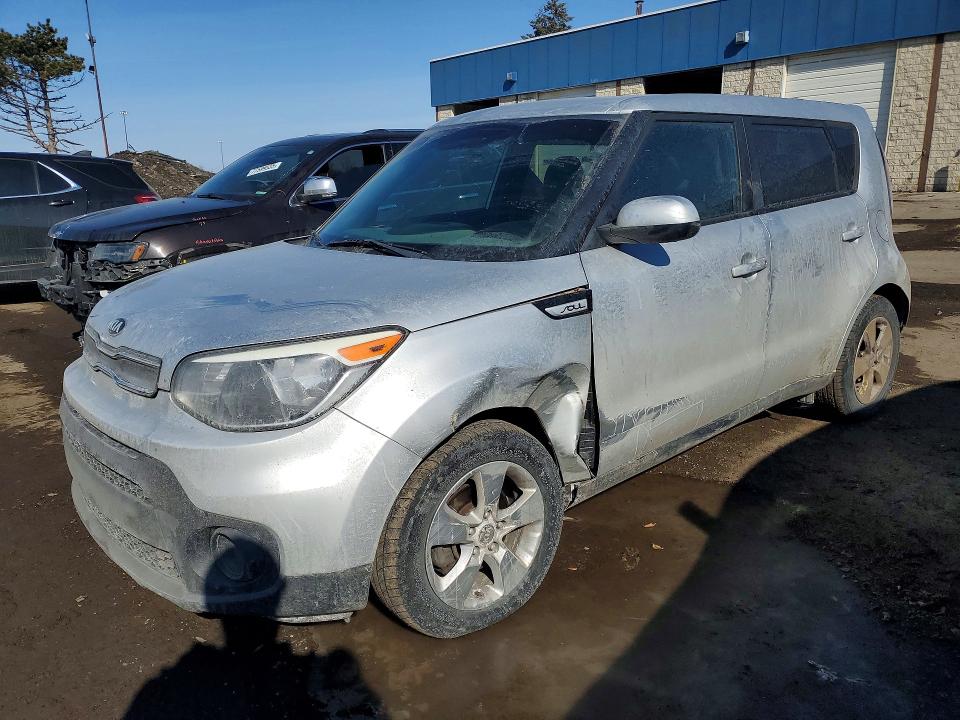 KIA SOUL 2018 with VIN KNDJN2A27J7565016 - Photo from auction