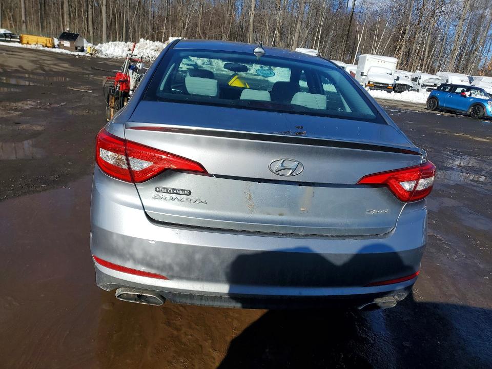 Photo 6 from auction – 2016 HYUNDAI SONATA with VIN 5NPE34AF1GH263098