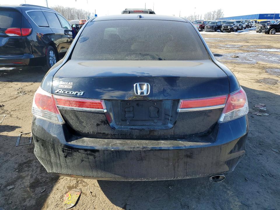 Photo 6 from auction – 2011 HONDA ACCORD with VIN 1HGCP2F81BA100687