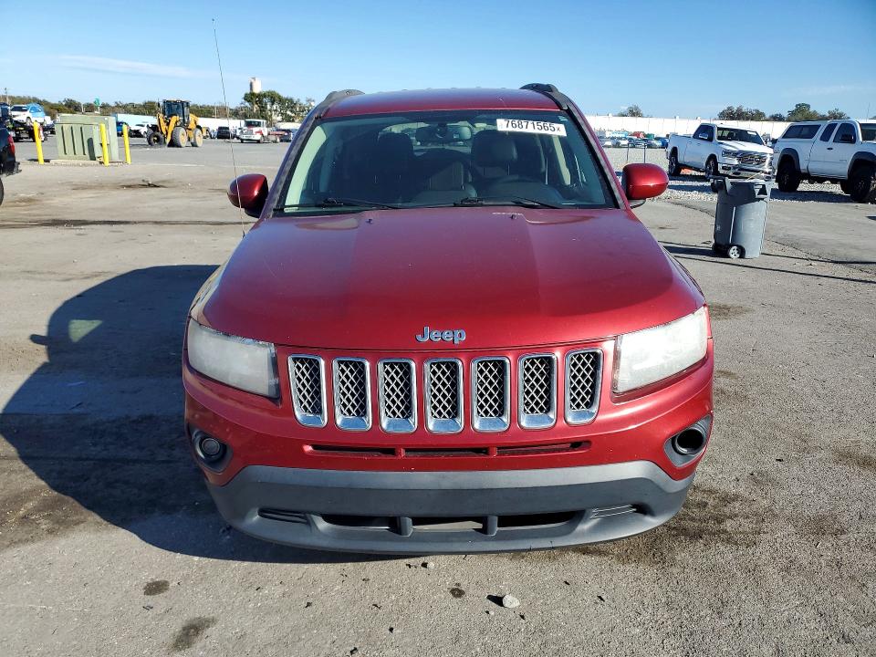 Photo 5 from auction – 2016 JEEP COMPASS with VIN 1C4NJCEA3GD640342