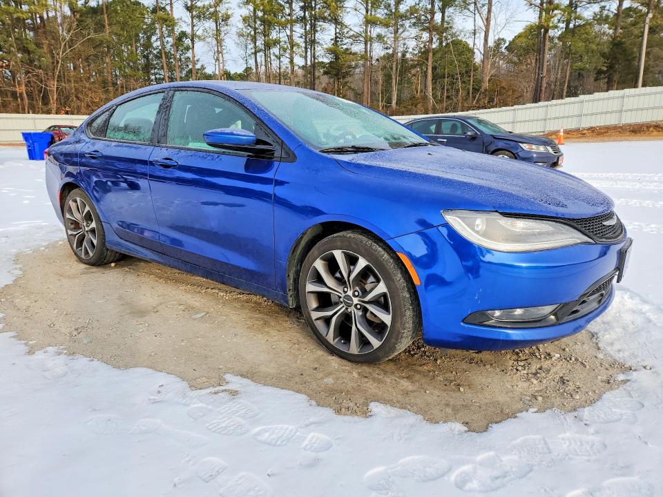 Photo 4 from auction – 2016 CHRYSLER 200 S with VIN 1C3CCCBG2GN135871