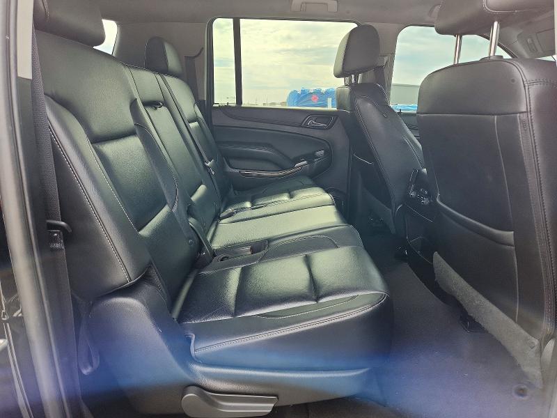 Photo 11 from auction – 2019 CHEVROLET SUBURBAN with VIN 1GNSCHKC7KR197132