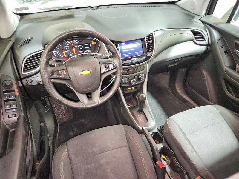 Photo 8 from auction – 2020 CHEVROLET TRAX with VIN KL7CJNSB2LB349897