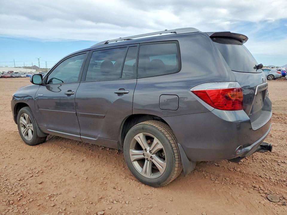 Photo 2 from auction – 2010 TOYOTA HIGHLANDER with VIN 5TDEK3EH2AS005716