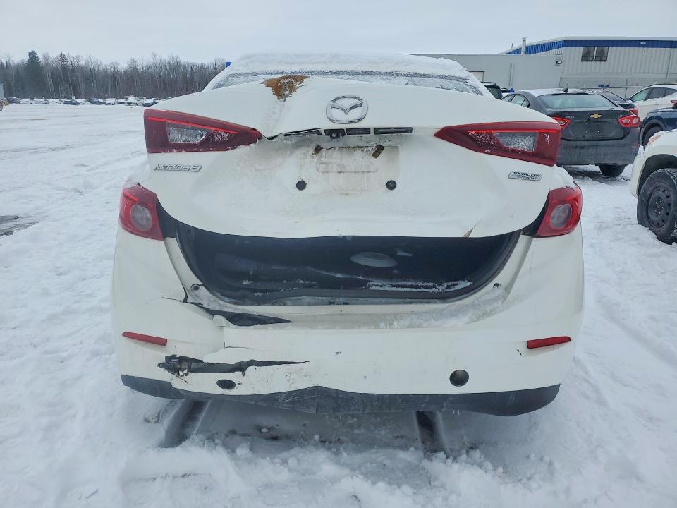 Photo 6 from auction – 2018 MAZDA 3 with VIN JM1BN1V79J1189958