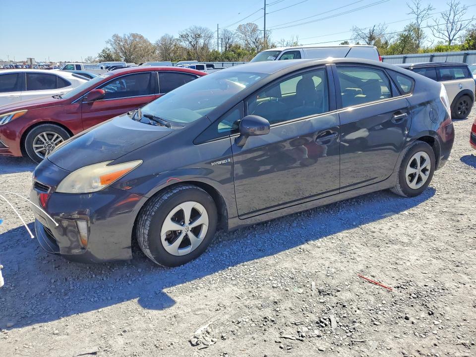 TOYOTA PRIUS 2015 with VIN JTDKN3DU9F0427162 - Photo from auction