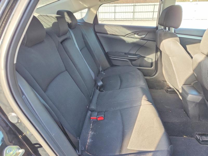Photo 10 from auction – 2016 HONDA CIVIC with VIN 19XFC2F82GE076637