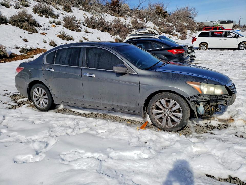 Photo 4 from auction – 2011 HONDA ACCORD with VIN 1HGCP3F88BA000270