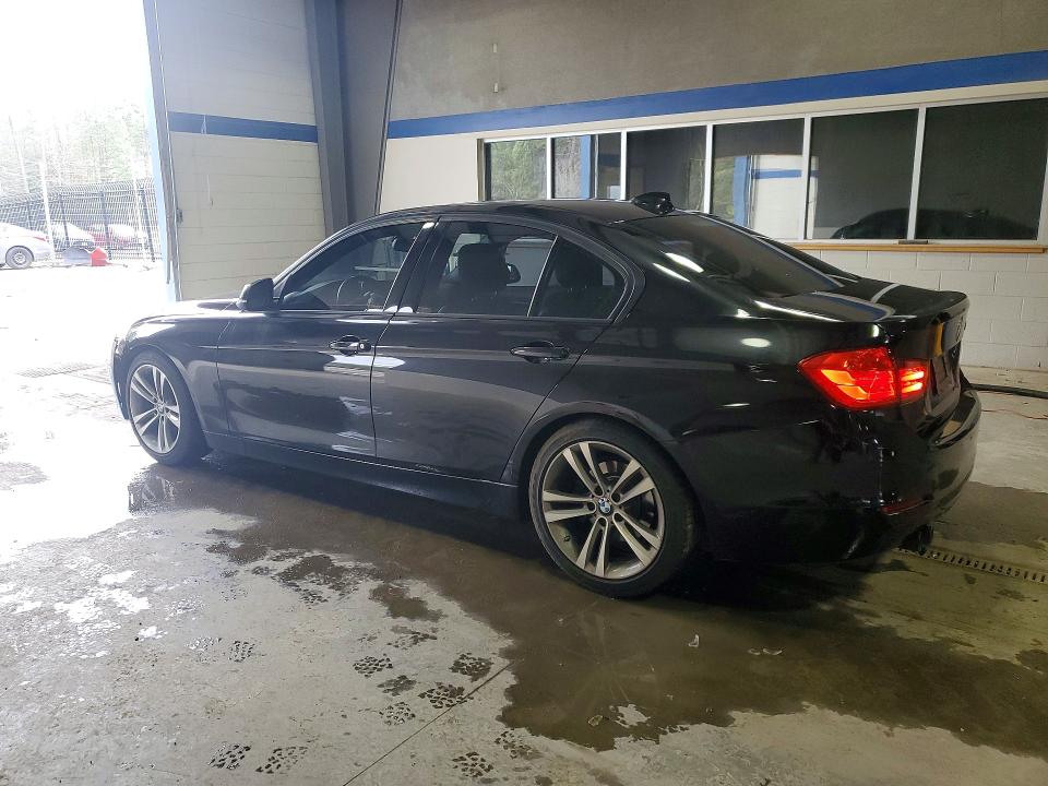 Photo 2 from auction – 2013 BMW 328 with VIN WBA3C1G56DNR46105