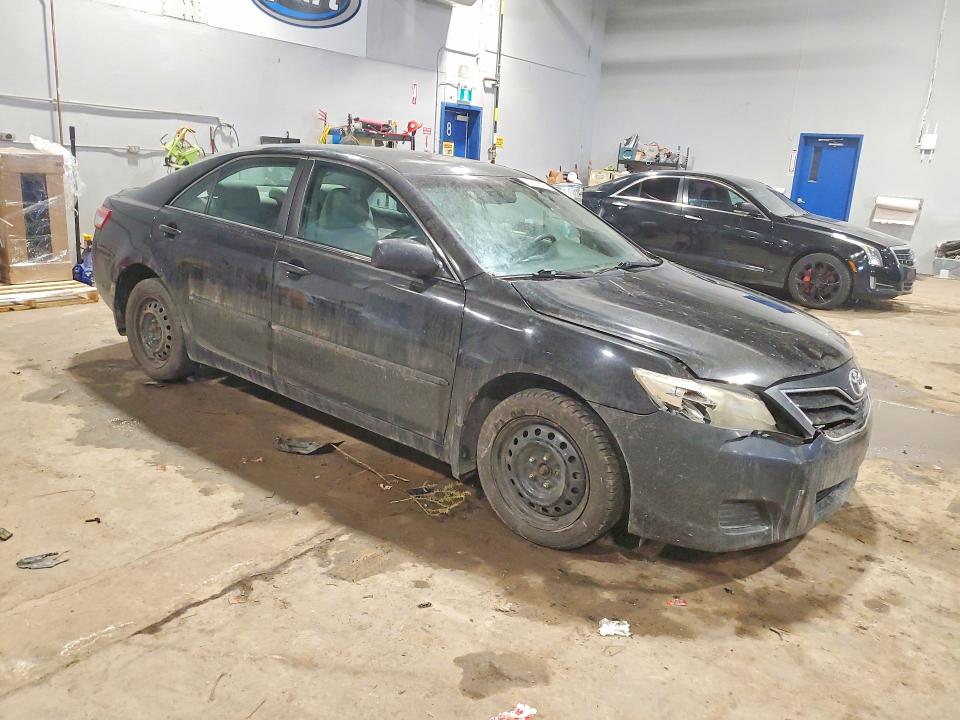 Photo 4 from auction – 2011 TOYOTA CAMRY with VIN 4T1BF3EK9BU182274