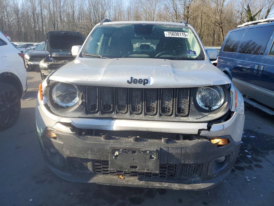 Photo 5 from auction – 2017 JEEP RENEGADE L with VIN ZACCJBBBXHPG44938