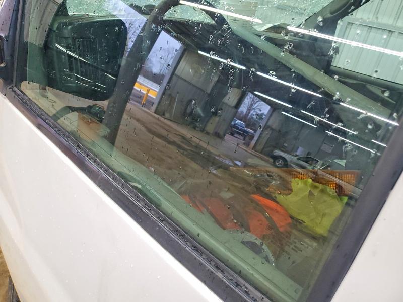 Photo 8 from auction – 2015 CHEVROLET EXPRESS G2 with VIN 1GCWGGCF2F1206843