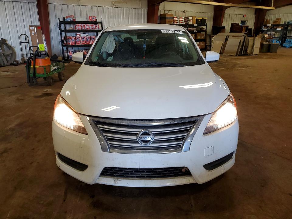 Photo 5 from auction – 2015 NISSAN SENTRA with VIN 3N1AB7AP2FY244642