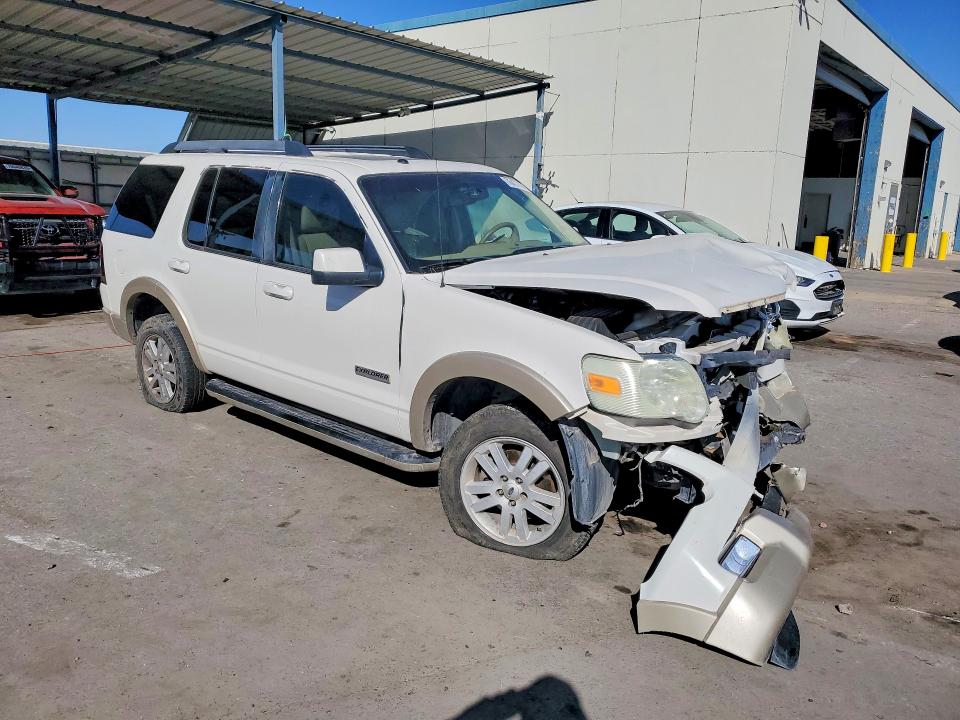 Photo 4 from auction – 2008 FORD EXPLORER with VIN 1FMEU64E78UA42779