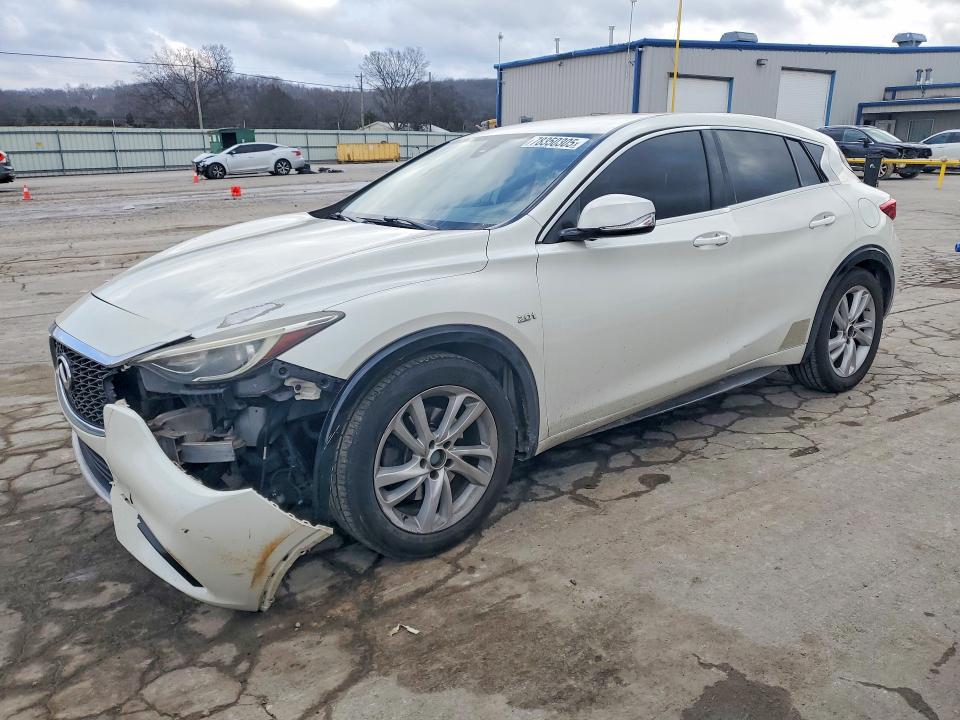 INFINITI QX30 2017 with VIN SJKCH5CP2HA027067 - Photo from auction