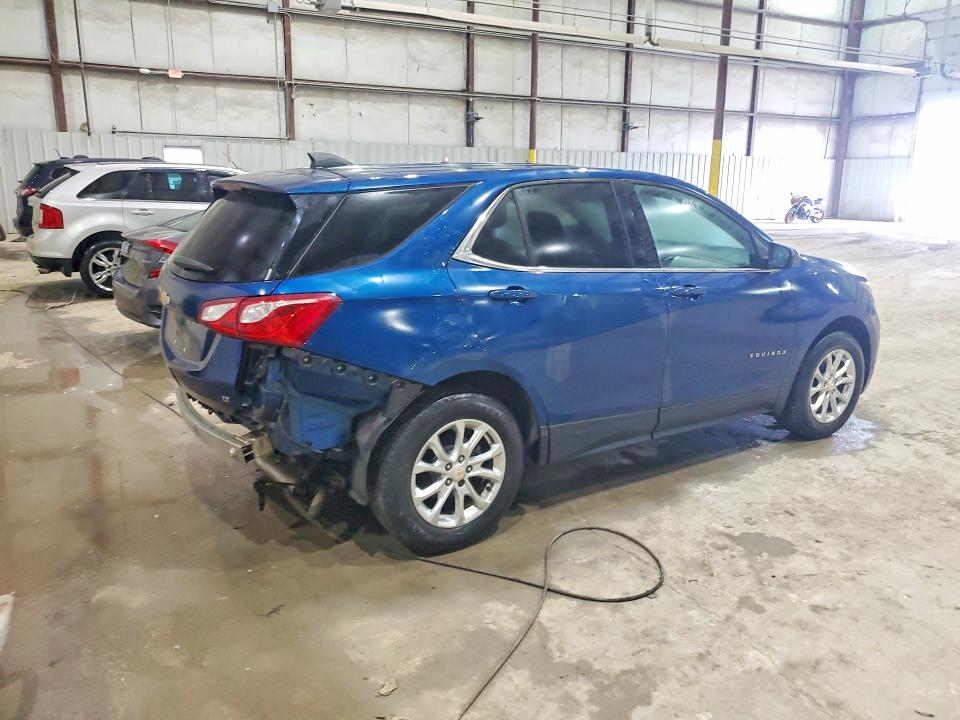 Photo 3 from auction – 2020 CHEVROLET EQUINOX with VIN 2GNAXKEV3L6243580