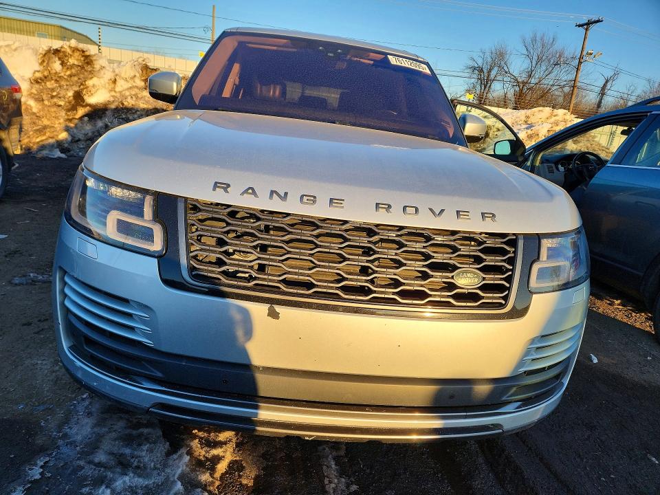 Photo 5 from auction – 2018 LAND ROVER RANGE ROVER with VIN SALGS2SV7JA394288