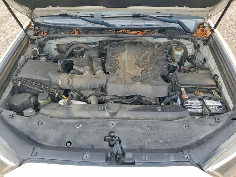 Photo 12 from auction – 2016 TOYOTA 4RUNNER SR with VIN JTEZU5JR9G5134875