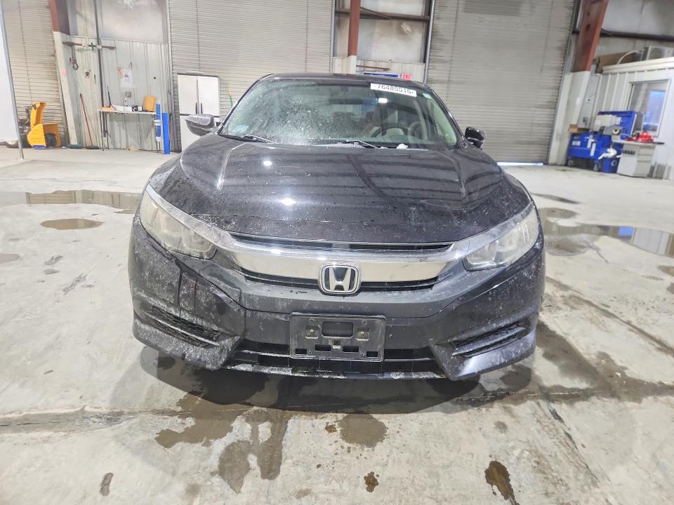 Photo 5 from auction – 2016 HONDA CIVIC with VIN 19XFC2F59GE218052