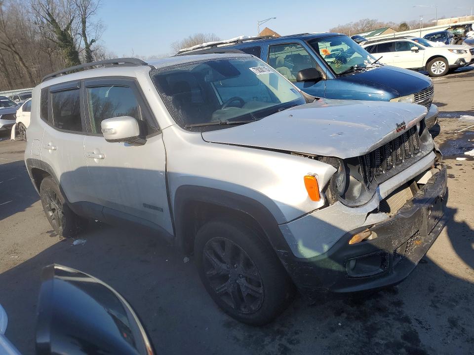 Foto 4 de la subasta – 2017 JEEP RENEGADE L con VIN ZACCJBBBXHPG44938