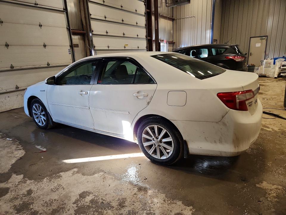 Photo 2 from auction – 2012 TOYOTA CAMRY HYBR with VIN 4T1BD1FK0CU003887