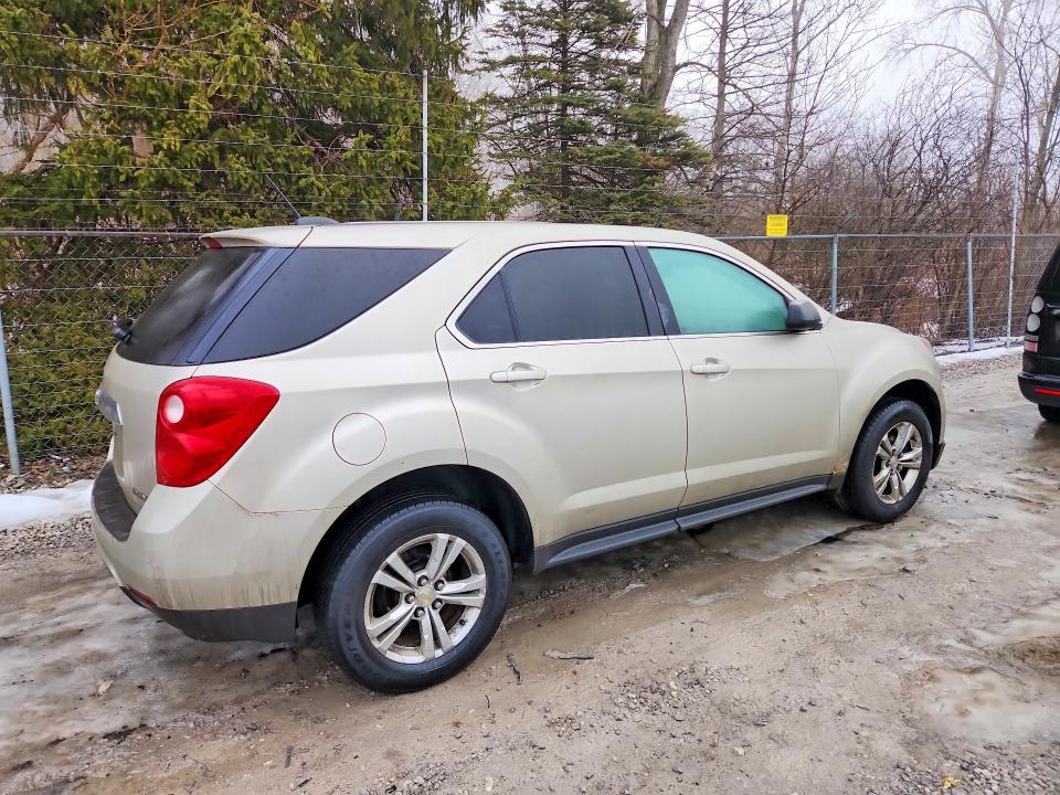 Foto 3 de la subasta – 2015 CHEVROLET EQUINOX con VIN 1GNFLEEK2FZ116580