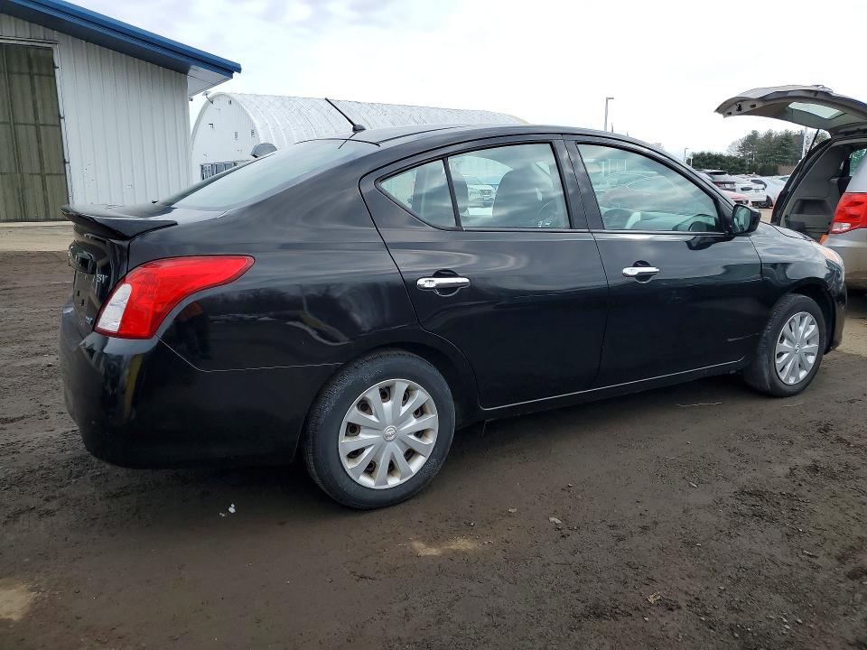 Photo 3 from auction – 2016 NISSAN VERSA with VIN 3N1CN7AP8GL842605