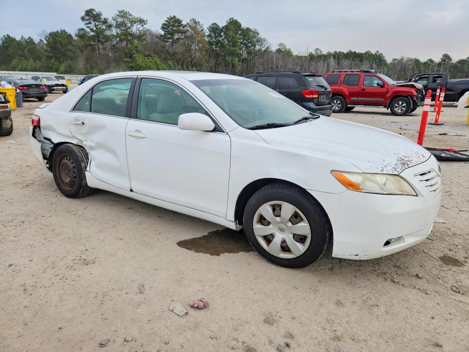 Photo 4 from auction – 2007 TOYOTA CAMRY with VIN 4T1BE46K17U552745