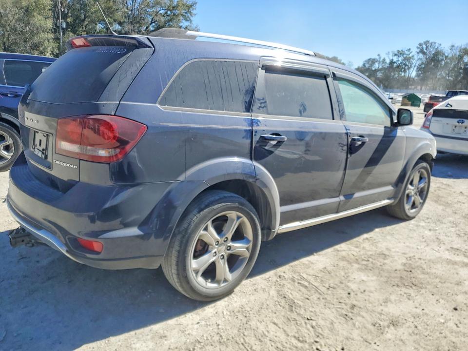 Photo 3 from auction – 2017 DODGE JOURNEY CR with VIN 3C4PDCGB5HT636732