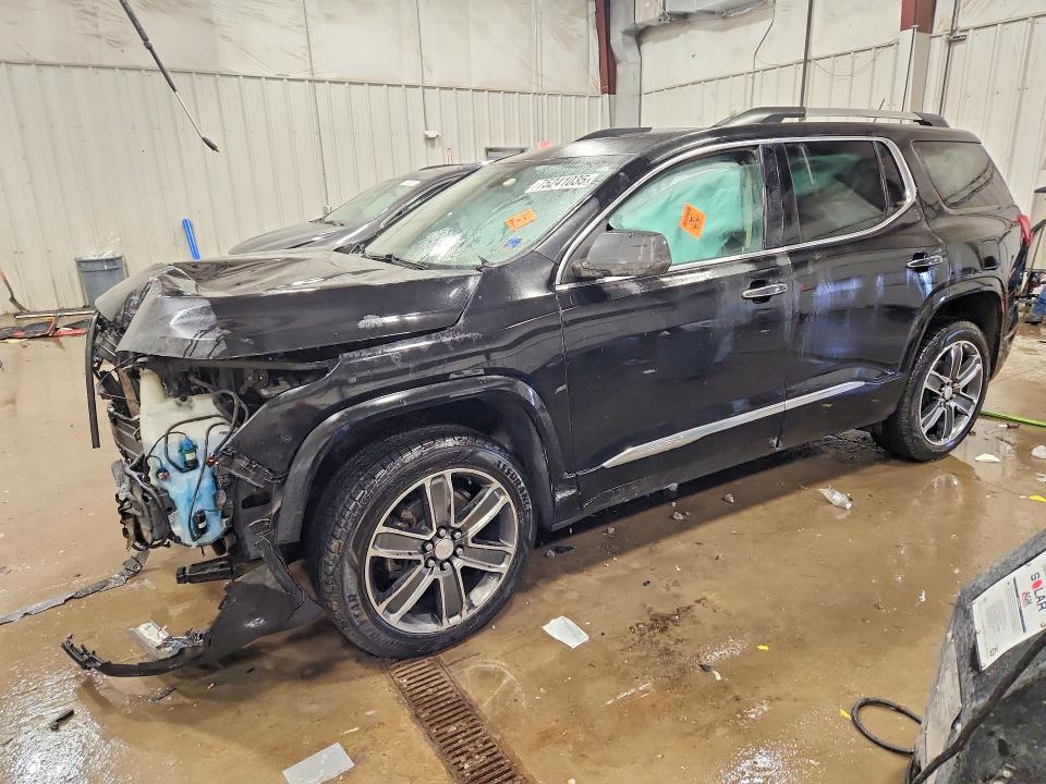 GMC ACADIA 2017 with VIN 1GKKNXLS2HZ122886 - Photo from auction