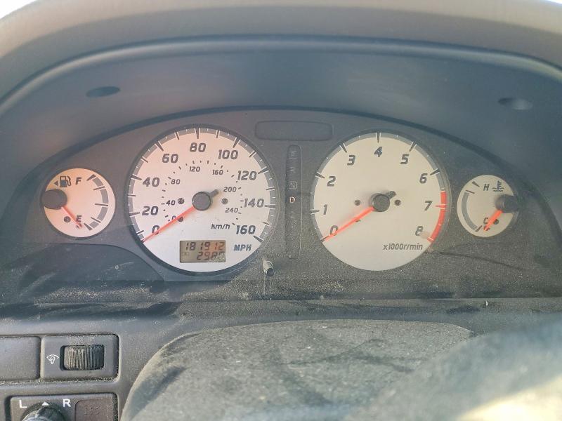 Photo 9 from auction – 2001 NISS MAXIMA with VIN JN1CA31D21T801013