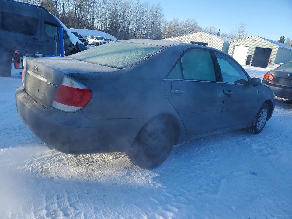 Photo 3 from auction – 2005 TOYOTA CAMRY with VIN 4T1BE32K55U635317