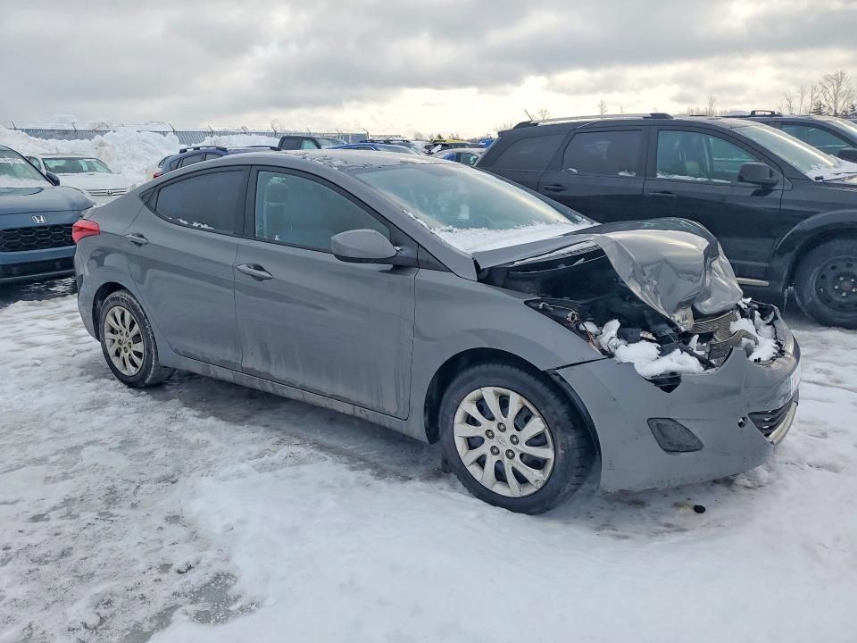 Photo 4 from auction – 2013 HYUNDAI ELANTRA with VIN 5NPDH4AE2DH170638
