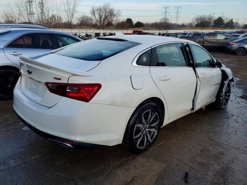 Photo 3 from auction – 2023 CHEVROLET MALIBU with VIN 1G1ZG5ST9PF147196