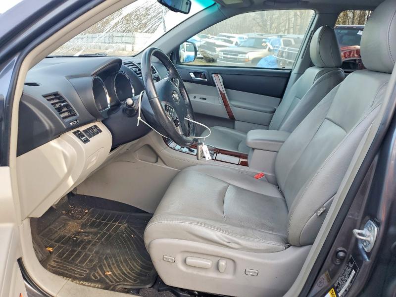 Photo 7 from auction – 2011 TOYOTA HIGHLANDER with VIN 5TDDK3EH2BS083460