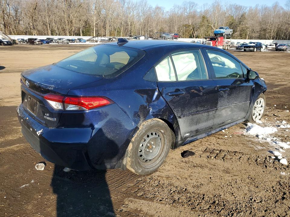 Photo 3 from auction – 2024 TOYOTA COROLLA LE with VIN JTDBDMHEXRJ008604